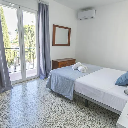 Canovas - Casa Con Jardin Privado En Centro *