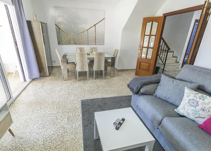 Canovas - Casa Con Jardin Privado En Centro Дом отдыха