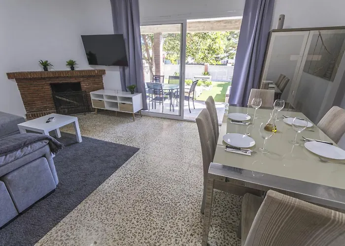 Canovas - Casa Con Jardin Privado En Centro *